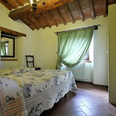 Апартаменты Vernazzano Basso Sleeps 6 T241021 Туоро-суль-Тразимено