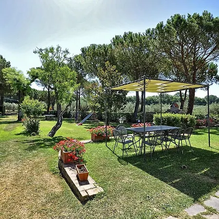 Vernazzano Basso Sleeps 6 T241021 Апартаменты *