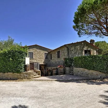 Vernazzano Basso Sleeps 6 T241021 * Tuoro sul Trasimeno
